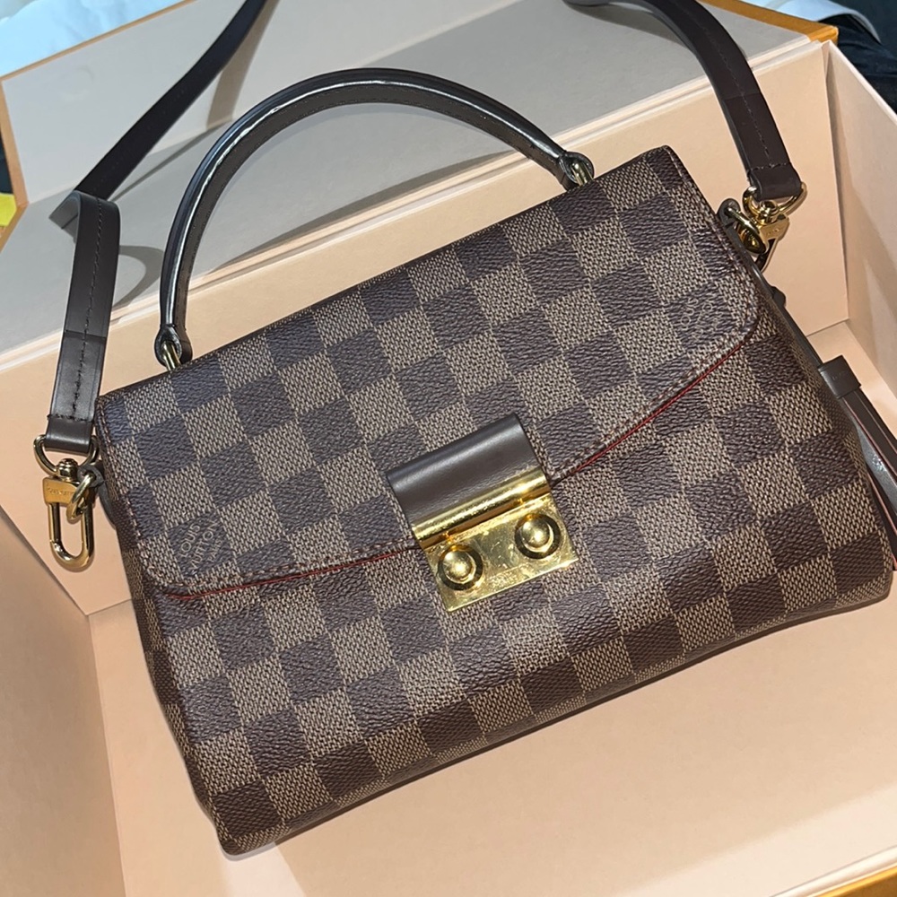 Authentic Louis Vuitton Croisette Crossbody Handbag